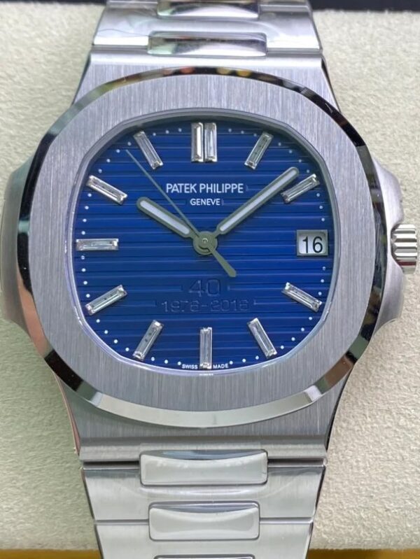 Patek Philippe Nautilus 40th Anniversary Platinum Edition (Ref. 5711/1P)
