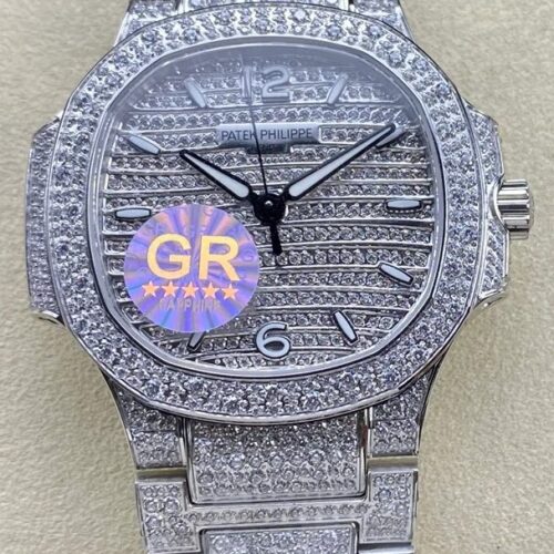 Customized Patek Philippe Aquanaut 7118/1450R-0011