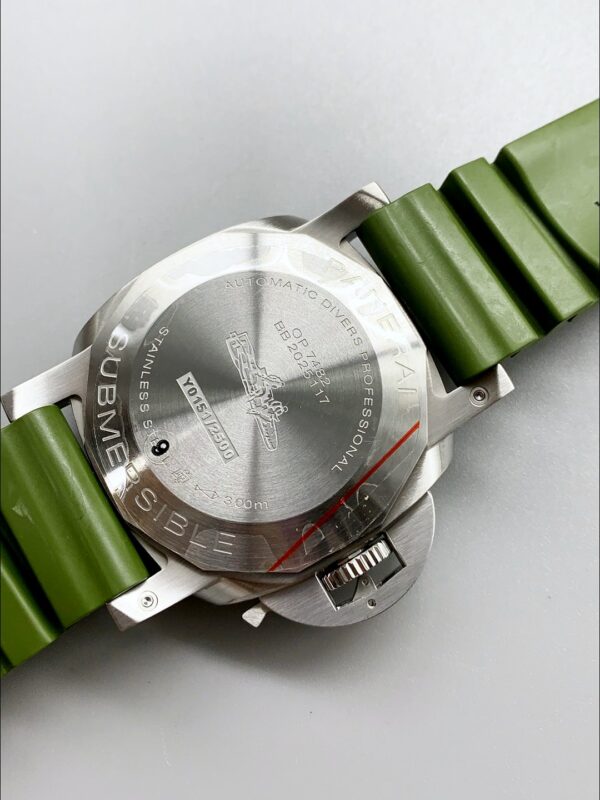 Panerai PAM001226 Submersible QuarantaQuattro Bianco(1:1Super Clone)