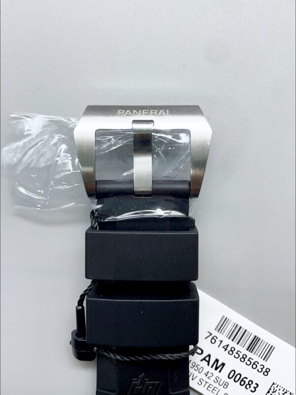 Panerai Luminor Submersible PAM0683 Titanium (1:1Super Clone)