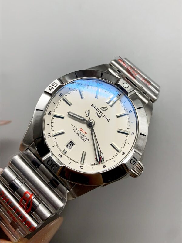 Breitling Chronomat Automatic GMT 40 White Dial(1:1Super Cloen)