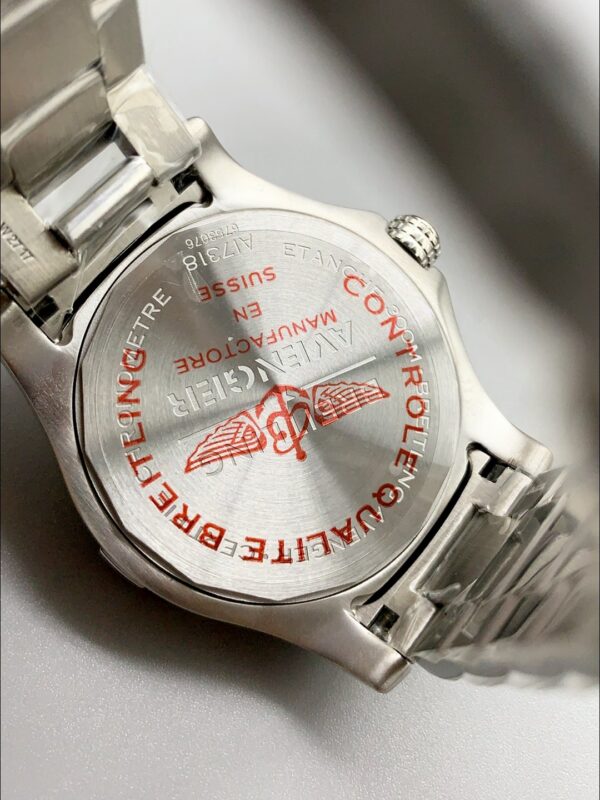 Breitling Avenger 43 Automatic Blue Dial Steel Strap (1:1Super Clone)