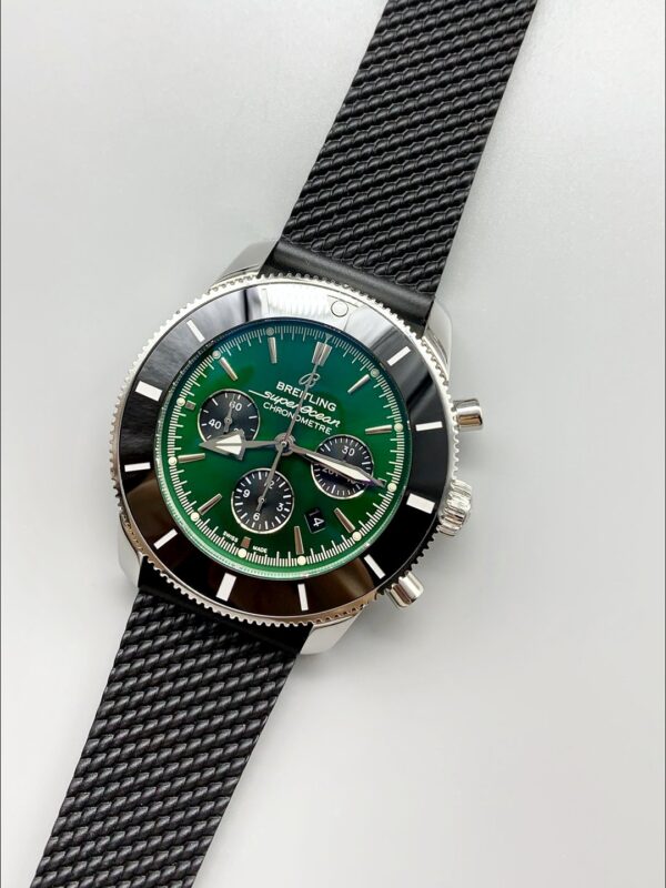 Breitling Superocean Culture Chronograph Men’s Watch with Green Dial and Leather Strap(1:1 Super Clone)