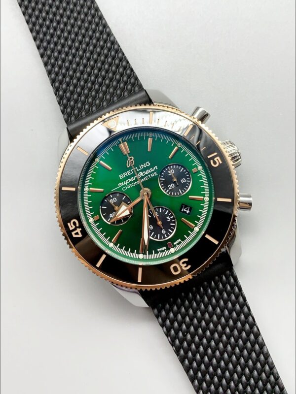 Breitling Superocean Culture Chronograph Men’s Watch with Green Dial and Leather Strap(1:1 Super Clone)