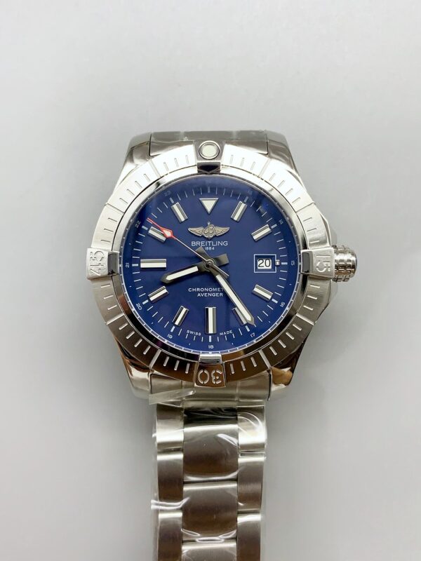 Breitling Avenger 43 Automatic Blue Dial Steel Strap (1:1Super Clone)