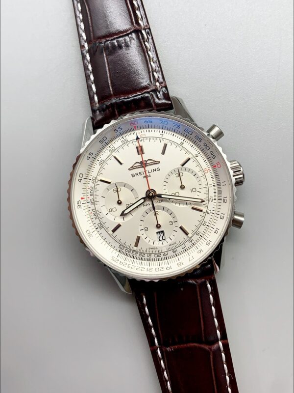 Breitling Navitimer B01 Chronograph 43 White Dial – 904L Steel Casing (1;1Super Clone)