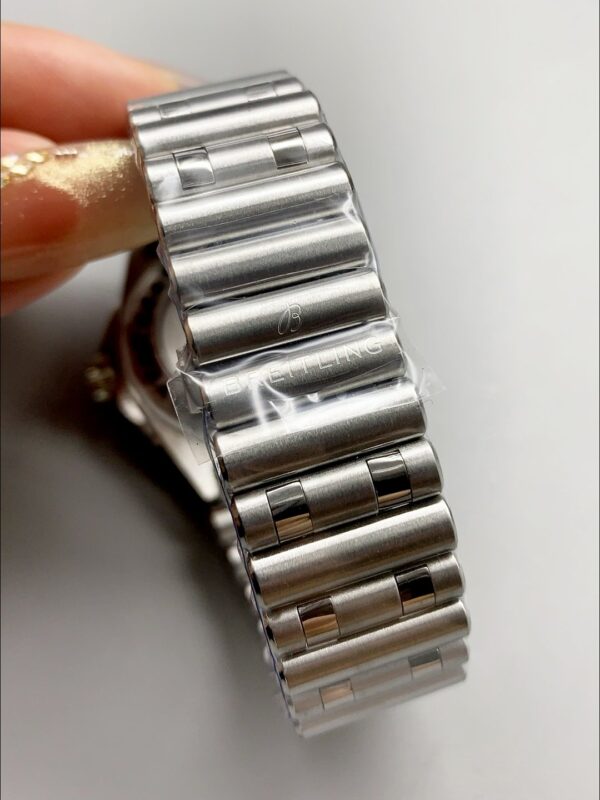 Breitling Chronomat Automatic GMT 40 White Dial(1:1Super Cloen)