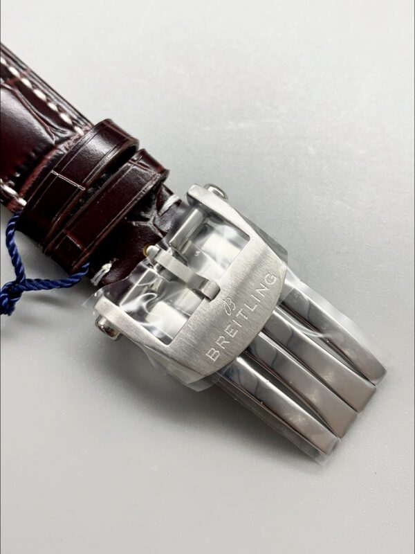 Breitling Navitimer B01 Chronograph 43 White Dial – 904L Steel Casing (1;1Super Clone)