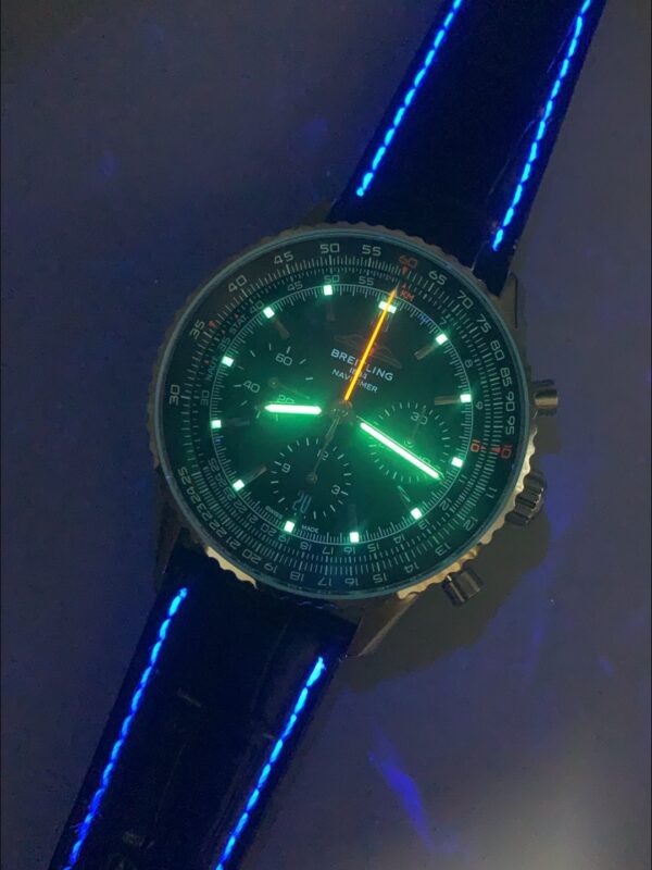 Breitling Navitimer B01 Chronograph 43 Green Dial – 904L Steel Casing (1;1Super Clone)