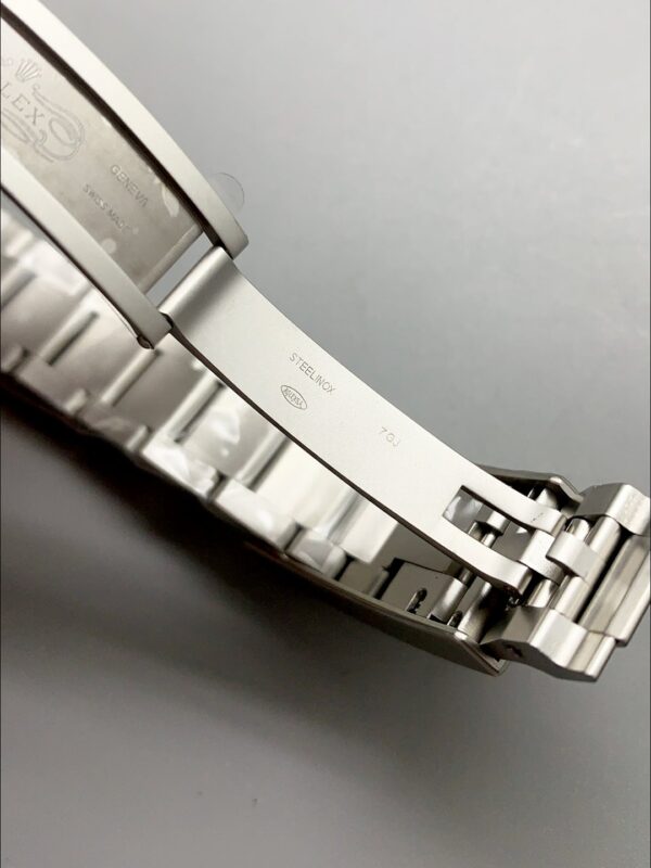 Rolex Submariner DiW Stainless Steel Casing Black Ceramic Bezel Edition Watch(1:1Super Clone)