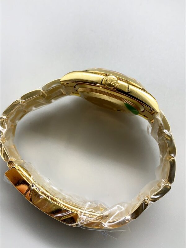 Rolex Explorer I Black Dial – Yellow Gold Steel in 3230 Movement(1:1Super Clone)