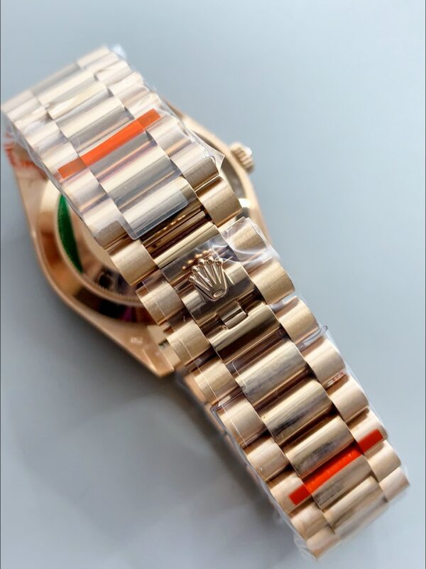 Rolex Day Date Presidential 18K Rose Gold Watch 40MM – Olive Green Dial(1:1Super Clone)