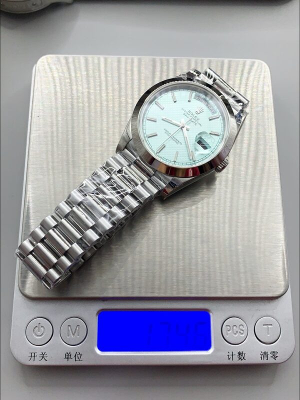 Rolex Day Date Presidential M228206-0004 904L Steel 40MM – Light Blue Dial (1:1Super Clone)