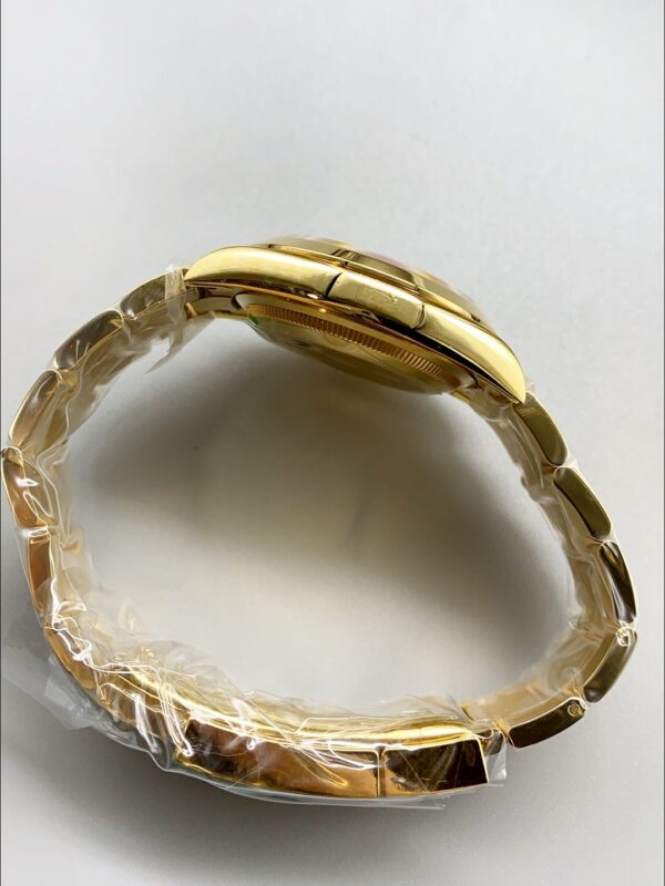 Rolex Explorer I Black Dial – Yellow Gold Steel in 3230 Movement(1:1Super Clone)