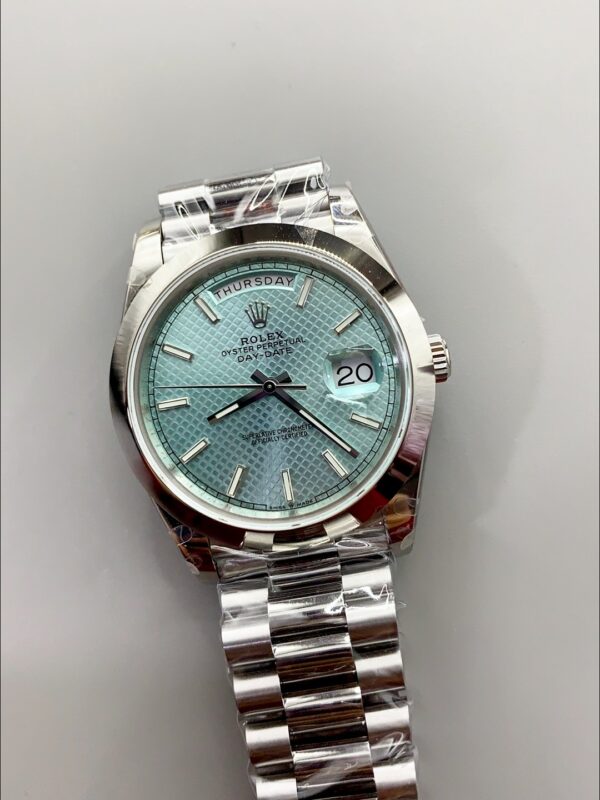 Rolex Day Date Presidential M228206-0004 904L Steel 40MM – Light Blue Dial (1:1Super Clone)