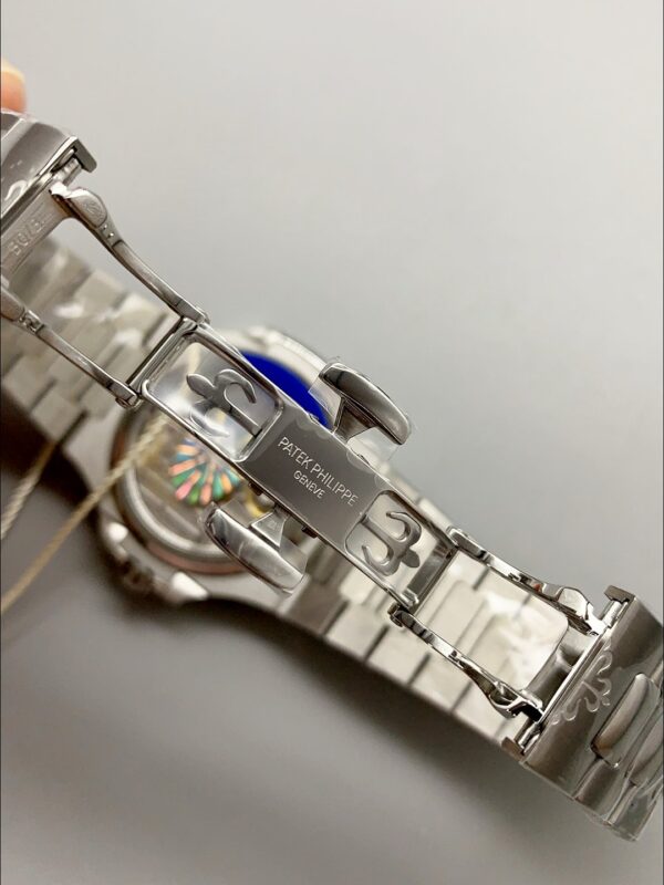 Patek Philippe Nautilus 5712 Blue Dial(1:1Super Clone)