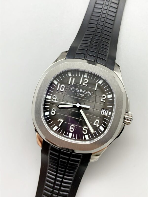Patek Philippe Aquanaut Stainless Steel Black Dial Rubber Strap 1:1 Superclone