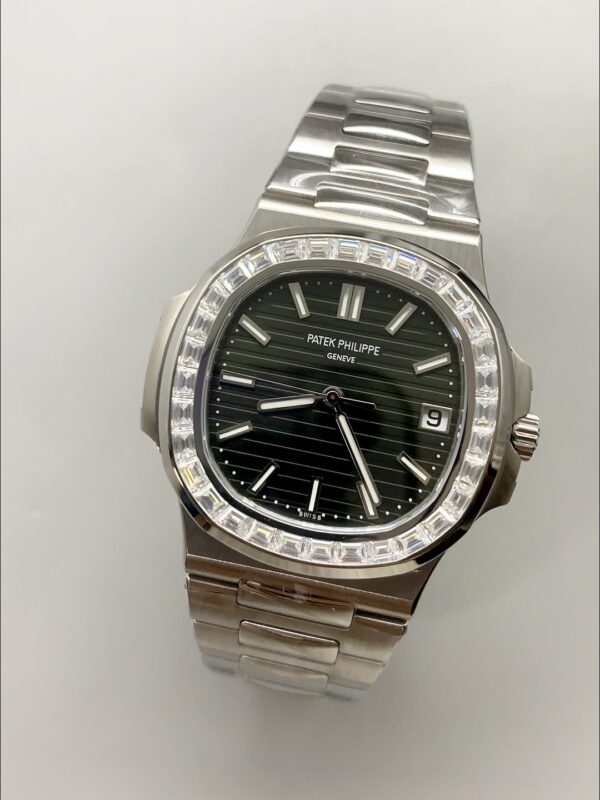 Patek Philippe Nautilus Black Dial Diamond Bezel Stainless Steel Bracelet 1:1 Superclone