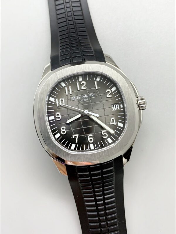 Patek Philippe Aquanaut Stainless Steel Black Dial Rubber Strap 1:1 Superclone