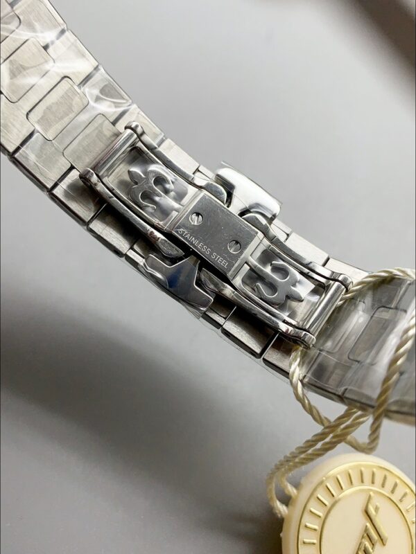 Patek Philippe Nautilus Stainless Steel Green Dial 1:1 Superclone