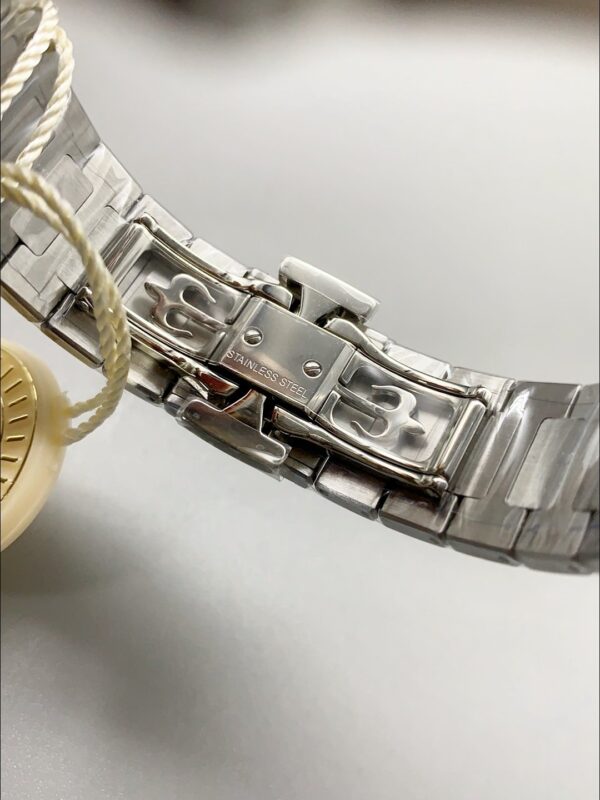 Patek Philippe Nautilus 7118 35MM 1:1 Stainless Steel Grey Dial(1:1Super Clone)