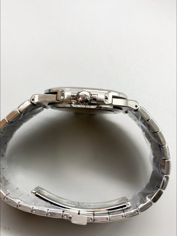 Patek Philippe Nautilus Black Stripe Dial Diamond Bezel Stainless Steel Bracelet Date 1:1 Superclone