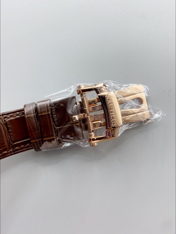 Patek Philippe Nautilus 5712/R Grey Dial Leather Strap(1:1Super Clone)