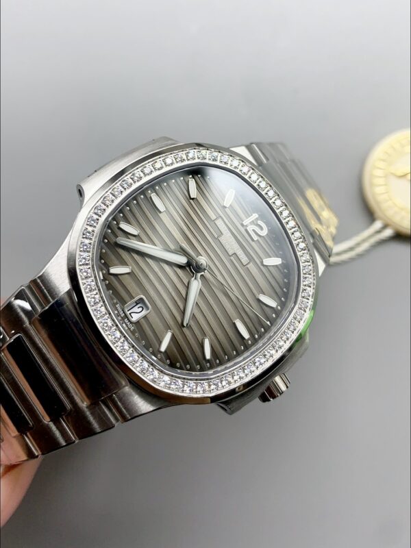 Patek Philippe Nautilus Grey Stripe Dial Diamond Bezel Stainless Steel Bracelet 1:1 Superclone