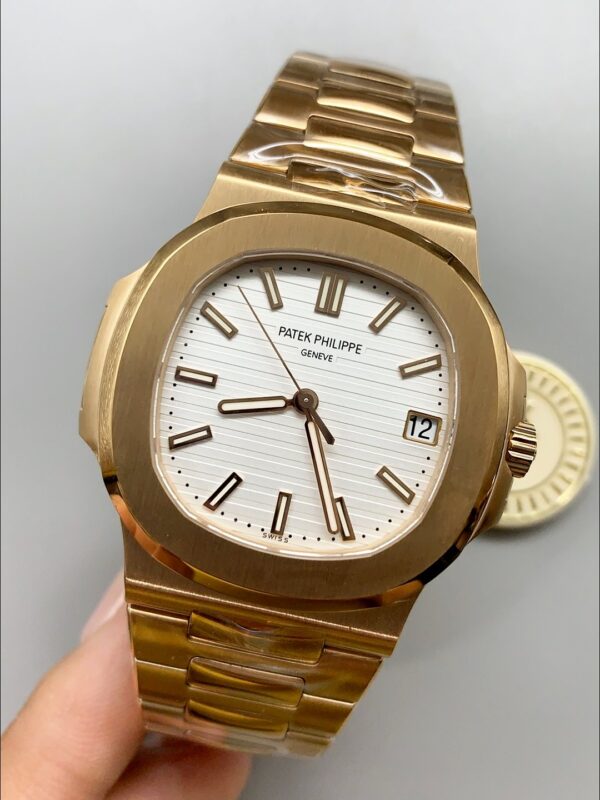 Patek Philippe Nautilus 5711/1R-001 in Rose Gold White Dial(1:1Super Clone)