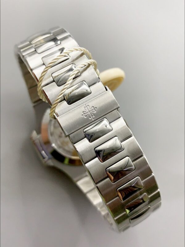 Patek Philippe Nautilus 5726A in Blue Dial 2023 Updated Version(1:1 Super Clone)