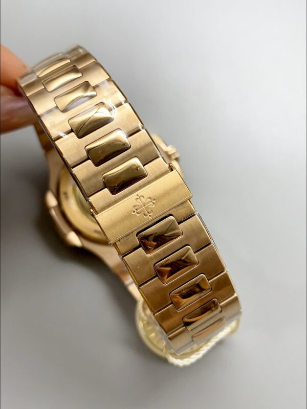 Patek Philippe Nautilus 5711/1R-001 in Rose Gold White Dial(1:1Super Clone)
