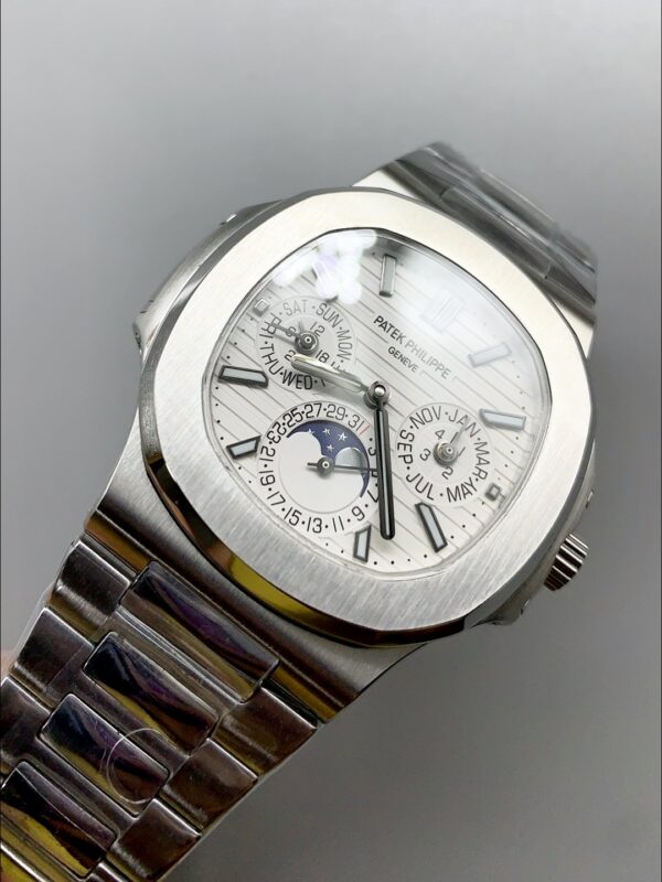 Patek Philippe Nautilus 5740 Perpetual Calendar Stainless Steel White Dial (1:1Super Clone)