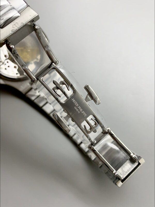 Patek Philippe Nautilus 5740 Perpetual Calendar Stainless Steel White Dial (1:1Super Clone)