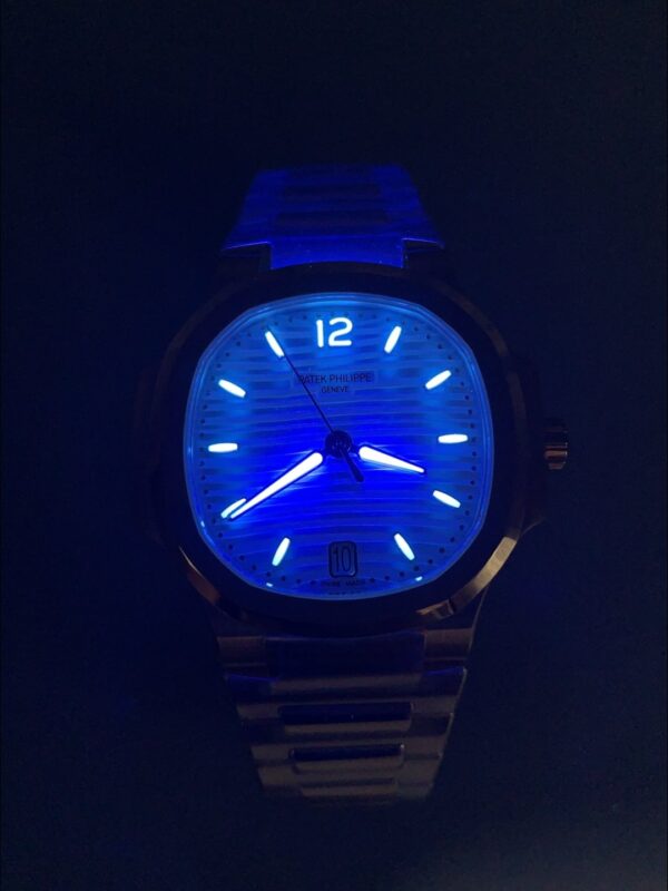 Patek Philippe Nautilus 7118R 35MM 1:1 Rose Gold White Dial (1:1Super Clone)