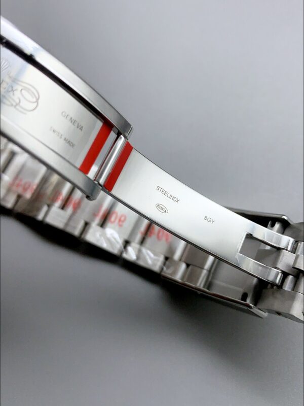 Explorer 2 GMT 216570-77210