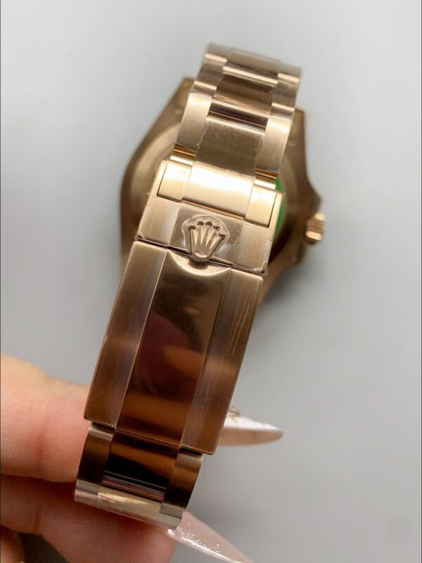 The New Rolex GMT-Master II in Rose Gold.(1:1 Super Clone)