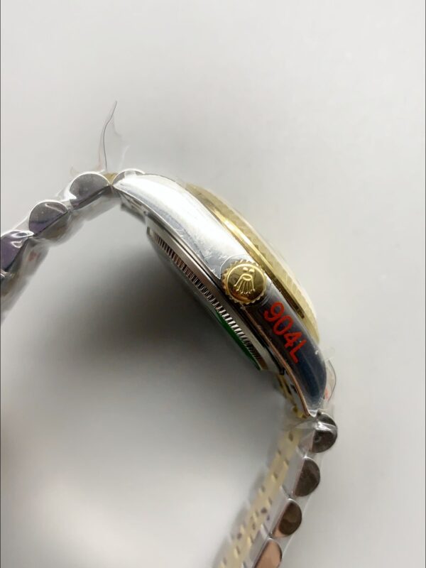 Rolex Datejust Gold with Roman Dial in 36MM (1;1Super Clone)