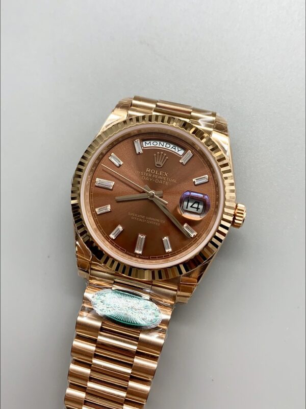 Rolex Day-Date 40 Rose Gold Chocolate Baguette Diamond Dial 228235(1;1 Super Clone)