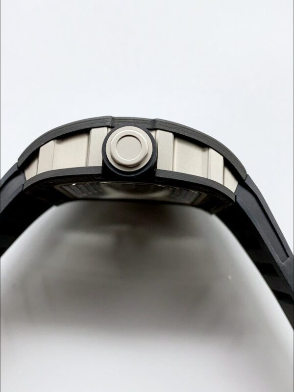 Richard Mille RM055 mechanical watch with carbon fiber case (1;1 Super Clone)