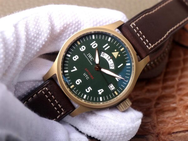 IWC Spitfire pilot UTC World – 1:1 Superclone