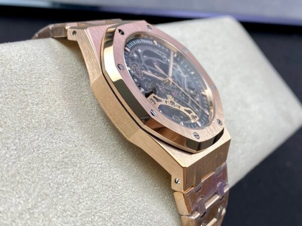 1:1 Superclone Royal Oak Offshore 5407ST.OO.1220ST.01