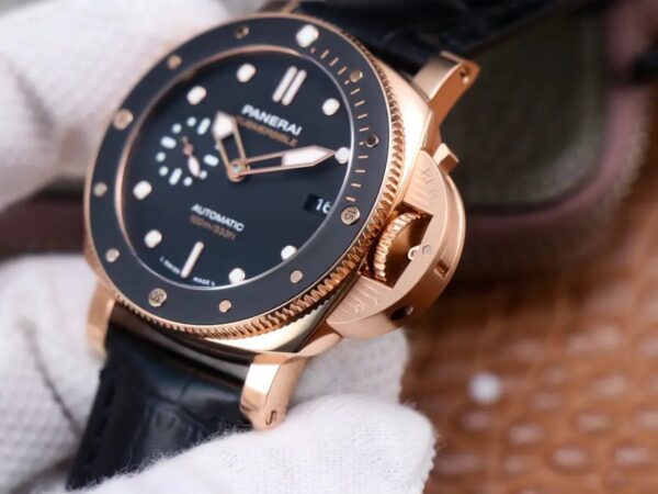 Panerai Luminor Submersible 3 days PAM684 Rose Gold -1:1 Superclone