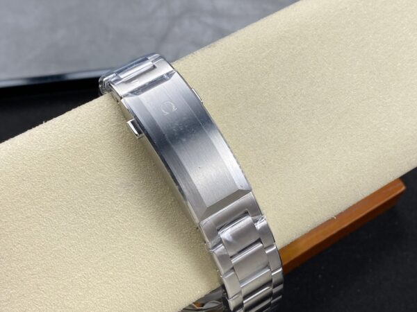 Omega Planet Ocean 6000M COAXIAL MASTER 45.5 MM Ultra Deep 215.32.4