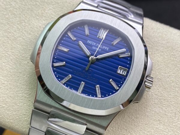 Patek Philippe Nautilus 40th Anniversary Platinum Edition (Ref. 5711/1P)