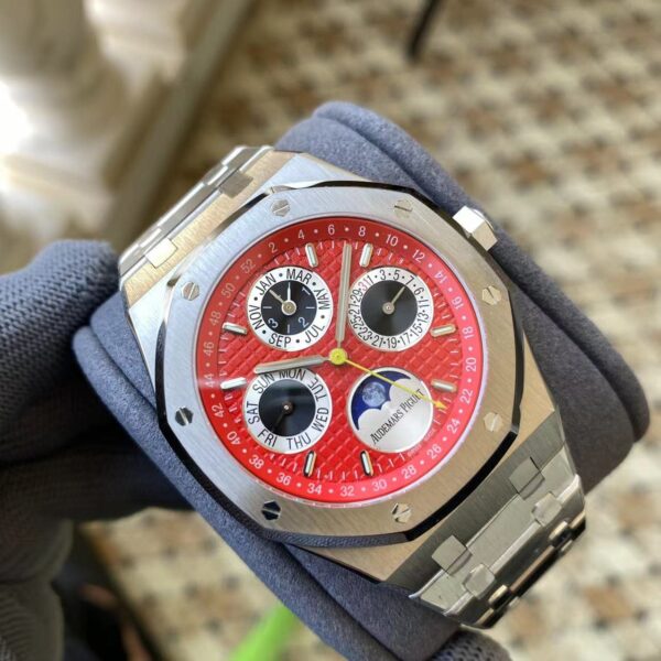 Audemars Piguet Royal Oak "Grande Tapisserie" chronograph 26574