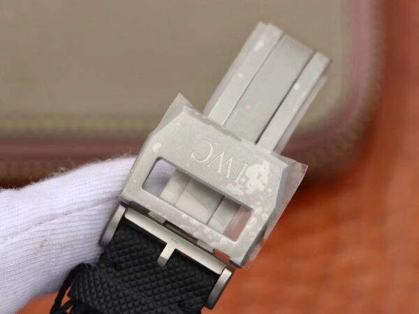 4d39d6_521bc78d34d9428a8d3637d7717e4023mv2.jpg 1:1 Superclone IWC TOP GUN MIRAMAR