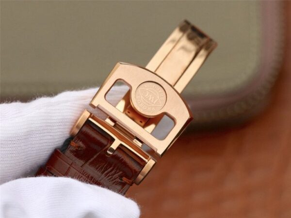 4d39d6_615eb7ab3a884b3db235f9b3af52815dmv2.jpg 1:1 Superclone IWC Big Pilot Annual Calendar IW503502