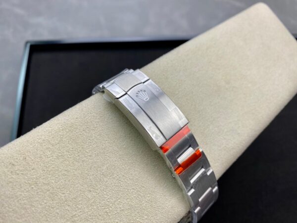 Rolex Oyster Perpetual 41 Ref: 124300