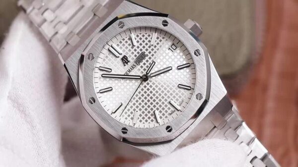 Audemars Piguet Royal Oak 15500 1:1 Superclone
