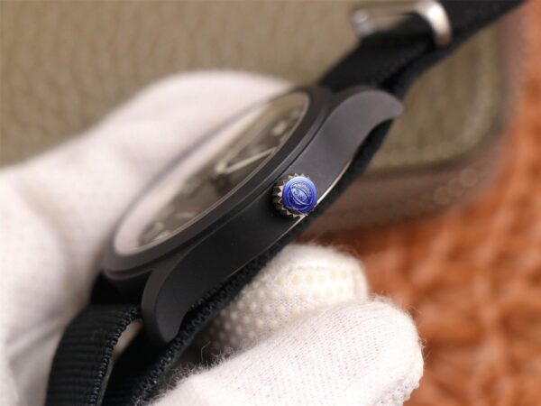 Mark XIW324703 "Lawrence Sports Foundation" – 1:1 Superclone